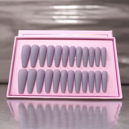 24pcs O.two.o  Matte Nails With Accessories